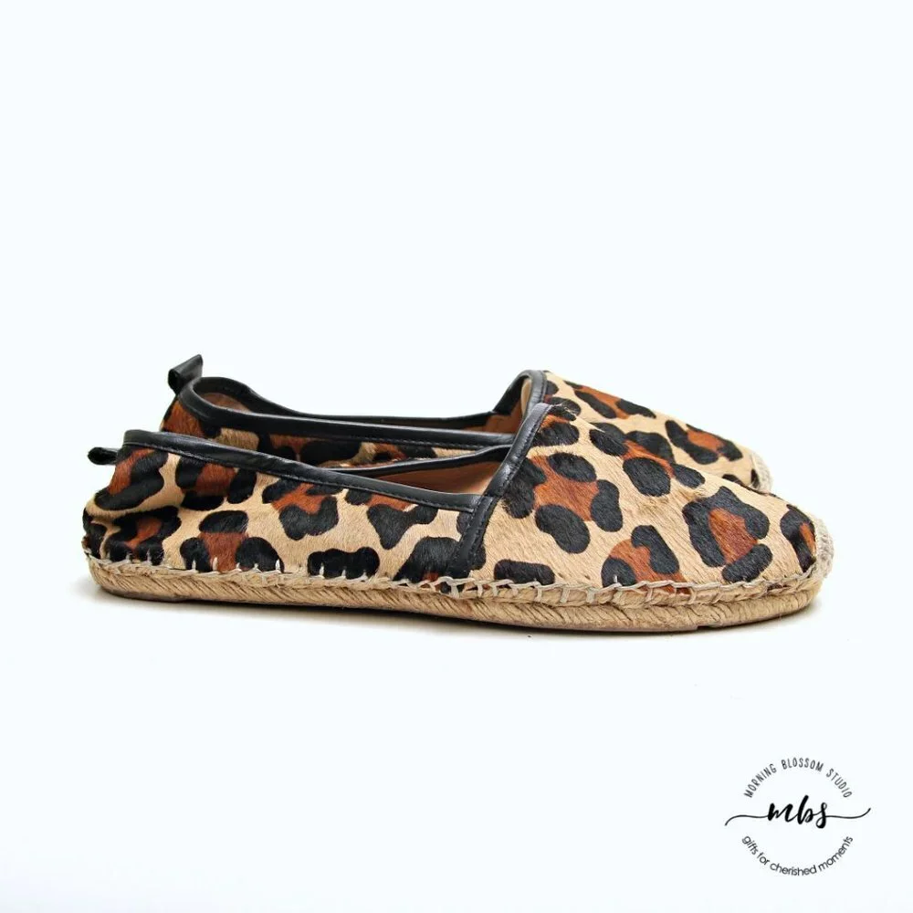 Vince Camuto Cadrian Leopard‎ Cow Hair Espadrille Flats Brown Women Size 8.5